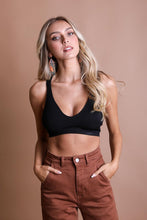 Load image into Gallery viewer, Seamless Front Lace Racerback Bralette