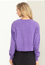 Load image into Gallery viewer, Long Sleeve Raw Edge Crop Top
