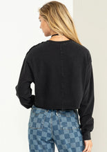 Load image into Gallery viewer, Long Sleeve Raw Edge Crop Top