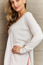 Load image into Gallery viewer, Ivory Sweater Weather Full Size Center Seam Tunic Sweater