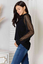 Load image into Gallery viewer, Round Neck Raglan Sleeve Blouse