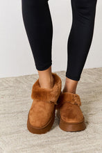 Load image into Gallery viewer, Furry Chunky Platform Ankle Boots