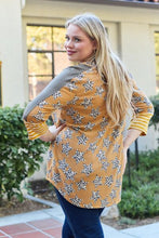 Load image into Gallery viewer, Full Size Leopard Star Contrast Top