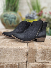 Load image into Gallery viewer, Very G Divine Tooled Black Booties