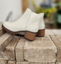Load image into Gallery viewer, Jody Ivory Slip On Boots From Mia FINAL SALES