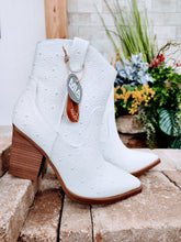 Load image into Gallery viewer, Mia Dawson Western Pearl Boots FINAL SALES