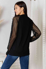 Load image into Gallery viewer, Round Neck Raglan Sleeve Blouse