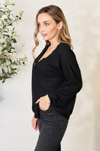 Load image into Gallery viewer, Buttoned Long Sleeve Blouse