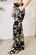Load image into Gallery viewer, High Waist Floral Flare Pants