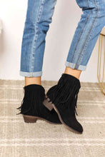 Load image into Gallery viewer, Women's Fringe Cowboy Western Ankle Boots