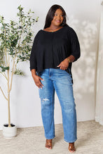 Load image into Gallery viewer, Round Neck High-Low Slit Knit Top