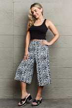 Load image into Gallery viewer, Grey Leopard High Waist Flowy Wide Leg Pants with Pockets