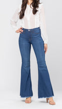 Load image into Gallery viewer, Judy Blue High Waist Super Flared Jeans