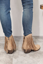 Load image into Gallery viewer, Fringe Cowboy Western Ankle Boots