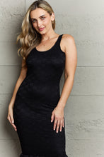 Load image into Gallery viewer, Black Sleeveless Bodycon Ruffle Midi Dress