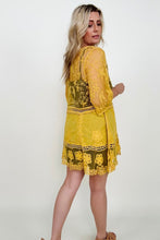 Load image into Gallery viewer, Half Sleeve Lace Cover up