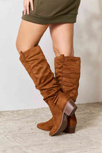 Load image into Gallery viewer, Chestnut Block Heel Knee High Boots