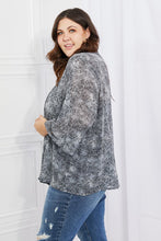 Load image into Gallery viewer, Snake Print Chiffon Kimono