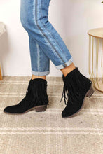 Load image into Gallery viewer, Women's Fringe Cowboy Western Ankle Boots