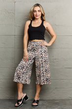 Load image into Gallery viewer, Leopard High Waist Flowy Wide Leg Pants with Pockets