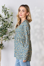 Load image into Gallery viewer, Floral Half Button Long Sleeve Blouse