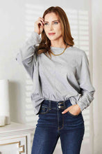 Load image into Gallery viewer, Seam Detail Round Neck Long Sleeve Top