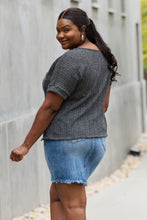Load image into Gallery viewer, Chunky Knit Short Sleeve Top in Gray