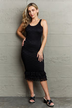Load image into Gallery viewer, Black Sleeveless Bodycon Ruffle Midi Dress
