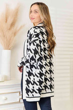 Load image into Gallery viewer, Houndstooth Open Front Longline Cardigan
