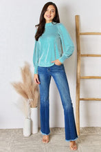 Load image into Gallery viewer, Ribbed Mock Neck Long Sleeve Top
